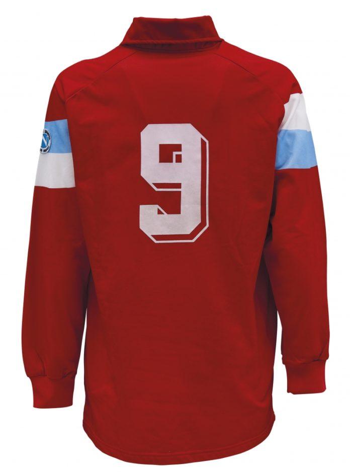 Football memorabilia: venduta all’asta la maglia del Pibe de Oro per 15000 euro football memorabilia