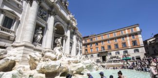 Fontana di Trevi