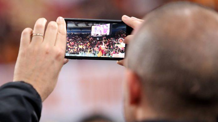 La Serie A perde anche sui social