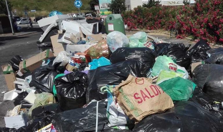 Roma, i rifiuti non sono stati raccolti? La TARI va rimborsata