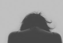 ‘Se sei ubriaca sei in parte responsabile dello stupro’: caos sul post del Comune di Ferrara ► Il commento di Deborah Dirani