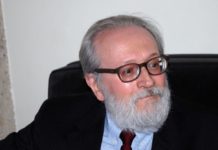 Becchi: “Con gli intrallazzi di Grillo e Renzi è morto il Movimento 5 Stelle”