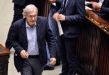 “Il PD ha venduto il Parlamento al Governo” ► Vittorio Sgarbi