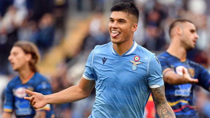 La Lazio corre, ma che brivido!