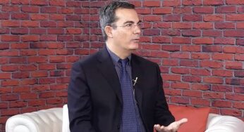 Giovanni Floris ► “Politici? Non scegliamo più chi risolve i nostri problemi, scegliamo chi si lamenta”