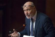 De Falco: “Non c’è democrazia nel Movimento. Casaleggio ha conflitti d’interesse che valgono milioni”