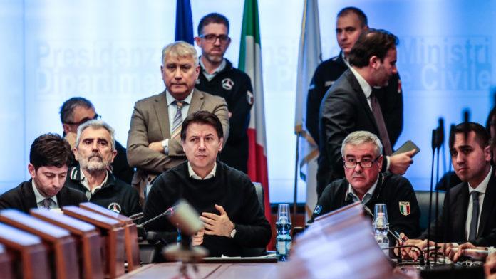 Stato nel panico, campionato spezzatino e partite a porte chiuse… Che porcheria!