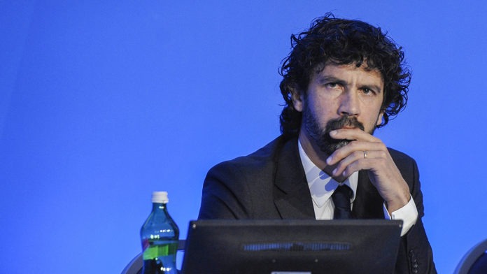 Calcio, chiesto lo stop agli allenamenti ► “Il signor Tommasi si deve vergognare”