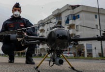 App tracciabilità, droni, bracciale elettronico: il subdolo esperimento sociale è compiuto