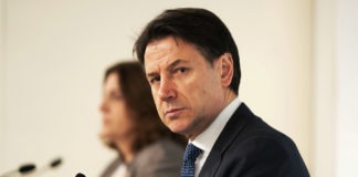 Presidente Conte - Foto ufficiali Governo