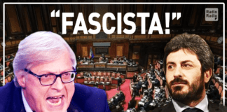 “Si metta la mascherina”. “No! Fascista!” ► Vittorio Sgarbi litiga con Roberto Fico alla Camera
