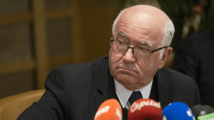 Tavecchio in diretta ► “Sistema calcio rischia il default. Fermare i dilettanti? Una tragedia”
