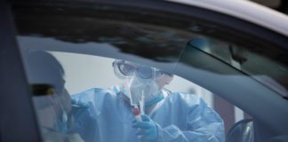 Il folle iter per un tampone ► “Tutti i bambini dovranno sottoporsi a questa odissea?”