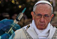 Papa Bergoglio falso e in cattiva fede: celebra i vaccini durante la messa di Natale…