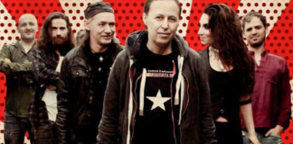 Enrico Capuano con un concerto solidale festeggia i suoi primi 40 anni di musica