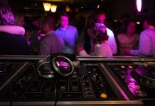 “È grottesco: siamo chiusi dal 28 febbraio, ma il Governo continua a ignorarci” ▷ Lo sfogo di dj Armandino