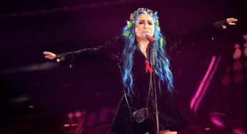 “Un Festival di stonati, canzoni banali, artisti sconosciuti: dopo la Bertè potevano chiudere” ▷ Il commento alla prima serata di Sanremo 2021