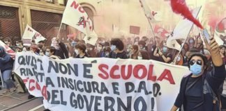 Esplodono le proteste contro questo regime: la rivolta dei ragazzi può essere davvero l’inizio della ribellione collettiva