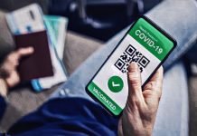 Green Pass, la grande trappola è pronta a scattare: così faranno cadere i cittadini nella loro rete