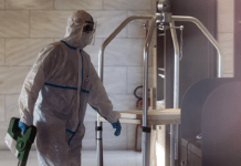 La testimonianza dal Covid hotel a Malta ▷ “Siamo costretti nei balconi. Non siamo tutti infetti”