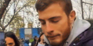 Gli abbandonati delle reazioni avverse ▷ Dice la sua e scoppia in lacrime: “Nessuno vicino a me”