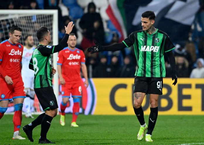 Reggio Emilia ancora tabù per il Napoli: partenopei rimontati dal Sassuolo nel finale