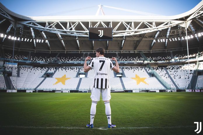 La bomba Vlahovic infiamma gli animi ▷ Il duello in diretta: “Comprato a caro prezzo, altro che scippo!”