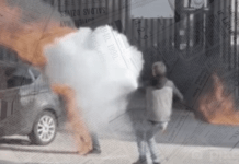 Immagini shock, insegnante si dà fuoco in strada ▷ Duranti: “Silenzio vergognoso dell’informazione”