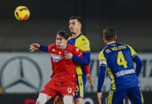 Casale infiamma il derby di mercato ▷ Roma e Lazio puntano il difensore del Verona: tutti gli scenari