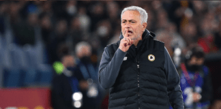 Mourinho imbufalito, muso duro alla Sud e polemiche ▷ “Mentalità vincente”; “Adesso non si può neanche tifare”