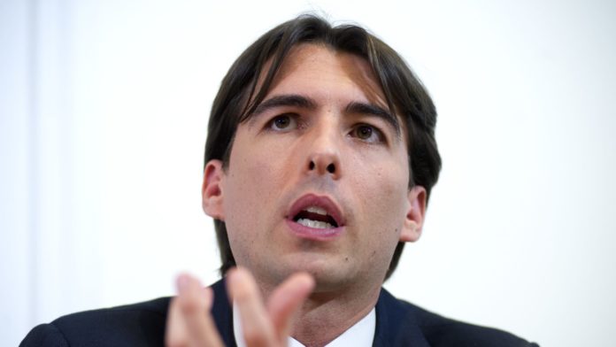 Roma omaggia Lenzini, Wilson e Liedholm ▷ Ass. Onorato: “L’obiettivo è ricreare un forte rapporto tra i tifosi e chi ha fatto la storia”