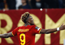 Roma-Vitesse, Abraham salva una brutta Roma ▷ Si accende il dibattito in diretta roma-vitesse