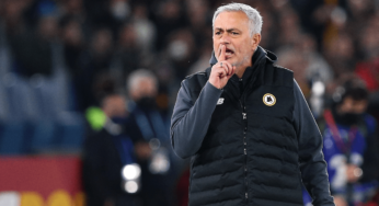 Napoli-Roma, Mourinho furioso: arbitri sotto processo ▷ Il dibattito si accende in diretta