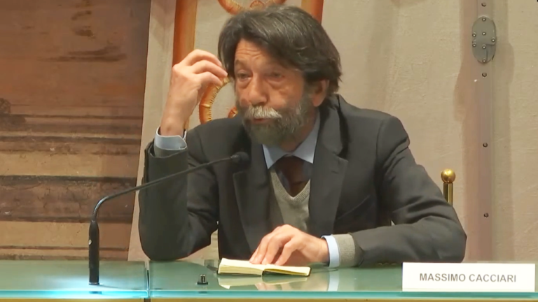 Il presagio di Cacciari in Senato ▷ “Il prossimo passo sarà il passaggio all’economia di guerra”