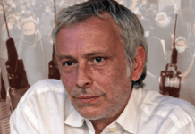 “Trattati come cavie”, la lezione del prof Frajese in piazza ▷ “Ipotesi anergia: conseguenze ignote” frajese