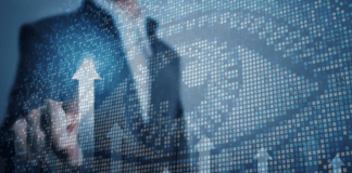 Le mani del tecnocapitalismo sull’umanità: si compie l’assoggettamento causato dall’illusione post 1989