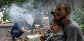 “Vivo sulla mia pelle gli attacchi di chi esalta la guerra” ▷ Lo sfogo dell’inviato Nico Piro in diretta