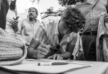 “Questo non è pluralismo, il popolo doveva ribellarsi!” ▷ Duranti al veleno sull’obbligo raccolta firme