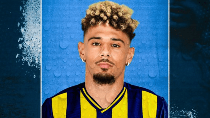 Ufficiale: l’ex Napoli e Fiorentina Malcuit è un nuovo giocatore dell’Ankaragucu