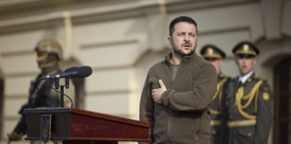 Zelensky premiato uomo dell’anno: ecco i veri motivi del premio a stelle e strisce