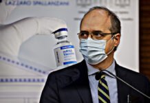 Bisognava salvare il vaccino: ora l’hanno ammesso ed escono pure i dati