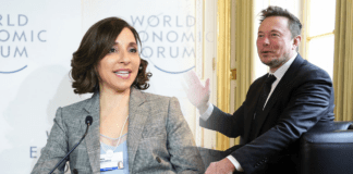 Chi è Linda Yaccarino, la nuova CEO di Twitter favorevole a lockdown e “moderazione dei commenti”