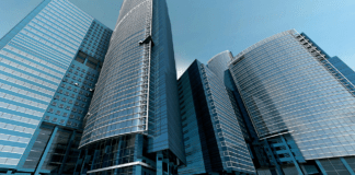 Si mettono decine di interessi e si dimentica il motivo per cui esistono le imprese: creare valore