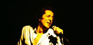 Gaber aveva previsto tutto con il suo “Conformista” ▷ “Oggi sarebbe silenziato come tanti altri”