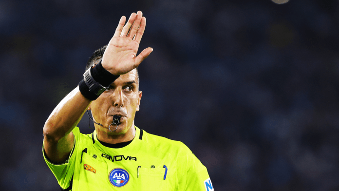 Rocchi svela gli audio del VAR in Tv ▷ “Fanno rivedere quello che vogliono, è più propaganda che trasparenza”