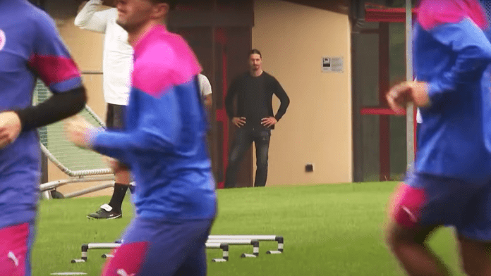 Il retroscena sul misterioso blitz di Ibra a Milanello ▷ “L’offerta del Milan è ancora valida”