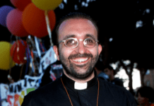 Il presepe di con due madonne è l’ennesima strambata della chiesa verso il politicamente corretto