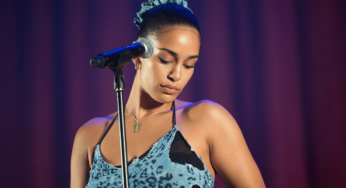 3 motivi + 1 per cui Jorja Smith dovrebbe già essere tra i tuoi artisti preferiti
