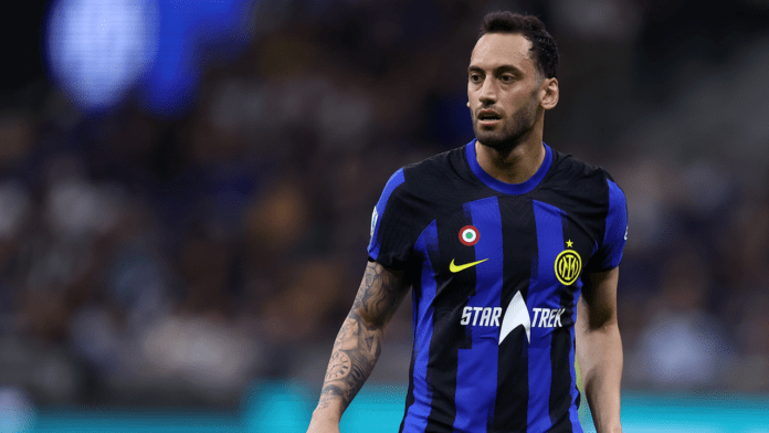 Inter-Torino: i nerazzurri festeggiano nel segno di Calhanoglu inter torino