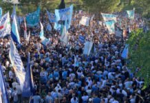 “Liberaci dal male”, in migliaia al Flaminio contro Lotito ▷ Orsi: “Qualcuno deve fare o un passo avanti o indietro”